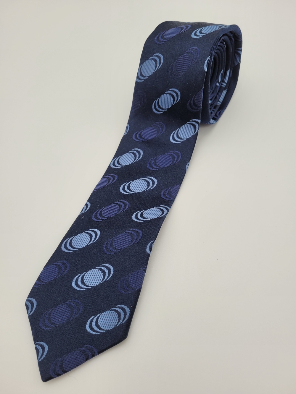 Men's Navy Silk Tie with Light & Dark Blue Circular Motif